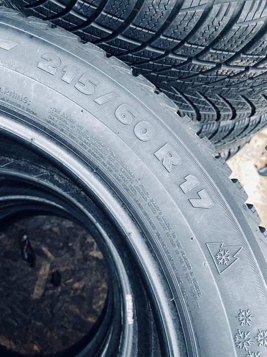 215 60 17 Michelin A4 85%