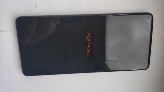 Смартфон під відновлення Xiaomi Mi 11 8gb оперативки 128gb памʼяті