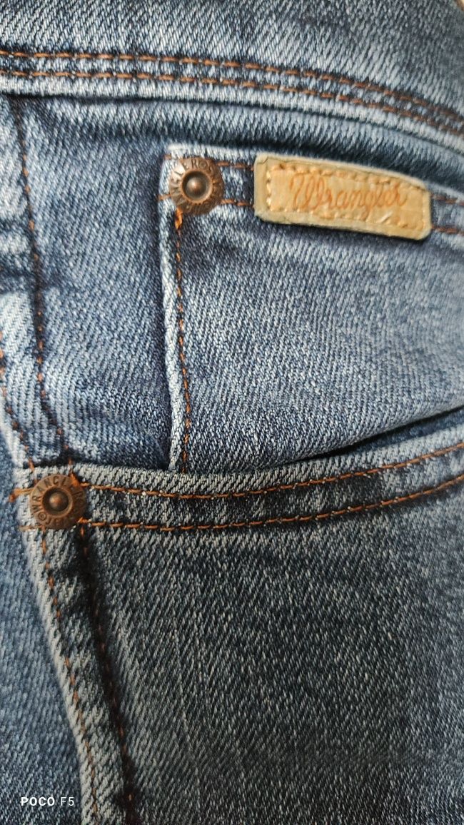 Wrangler Texas Straight The Moment męskie jeansy rozm 33/34 jak 33/32