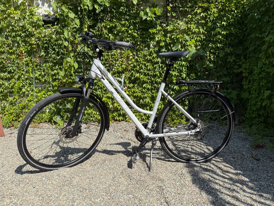 Damski rower trekkingowy Romet Gazela 8 rozmiar M  - 2022