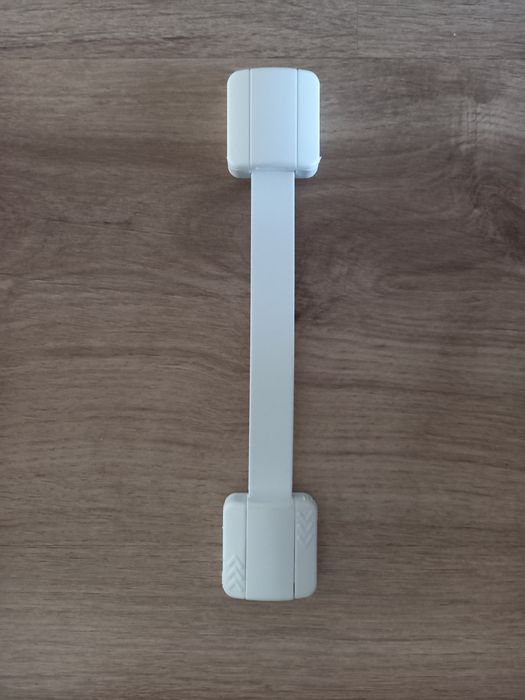 IKEA UNDVIKA  protecção armários