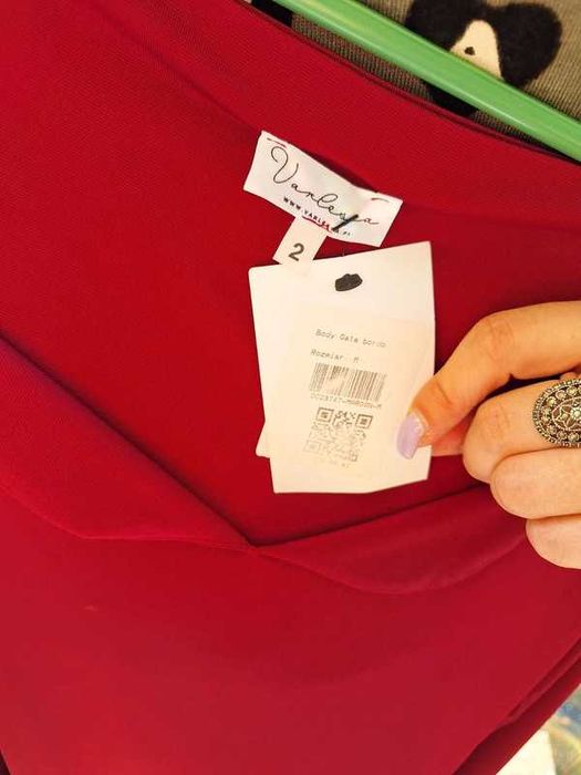Nowe śliczne body damskie bordowe body VARLESCA sezon wiosna lato 2025
