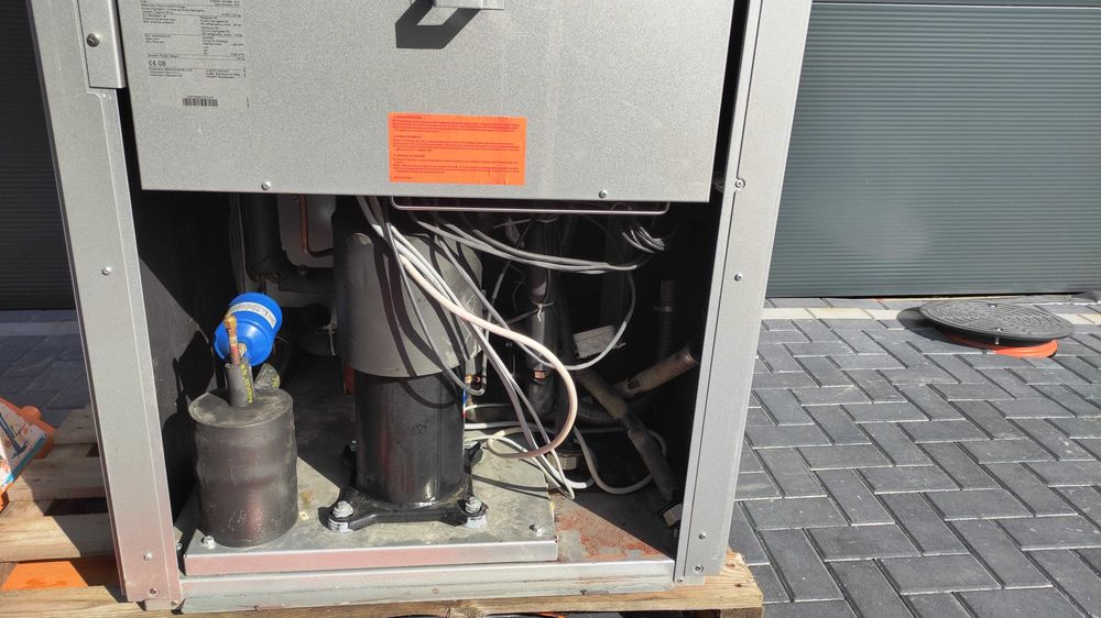 Pompa ciepła 9 KW powietrzna VIESSMANN monoblok