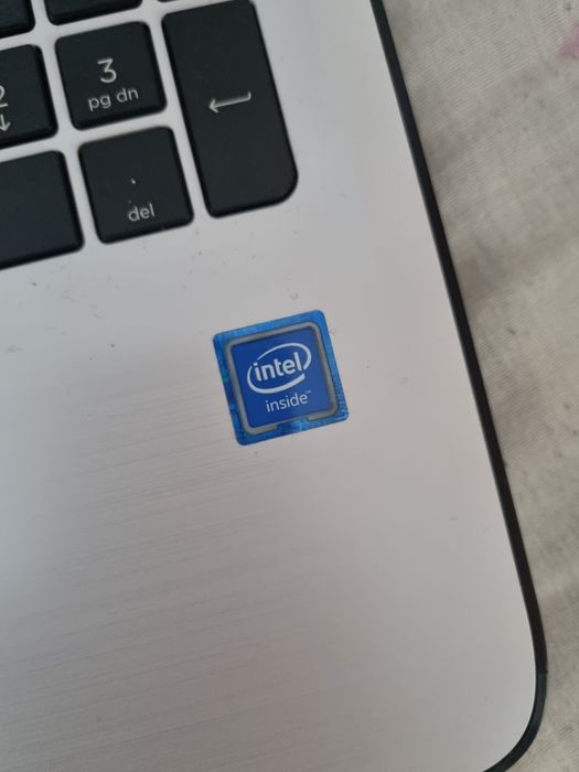 Portatil HP a trabalhar só a Bateria que não Carrega especificações na