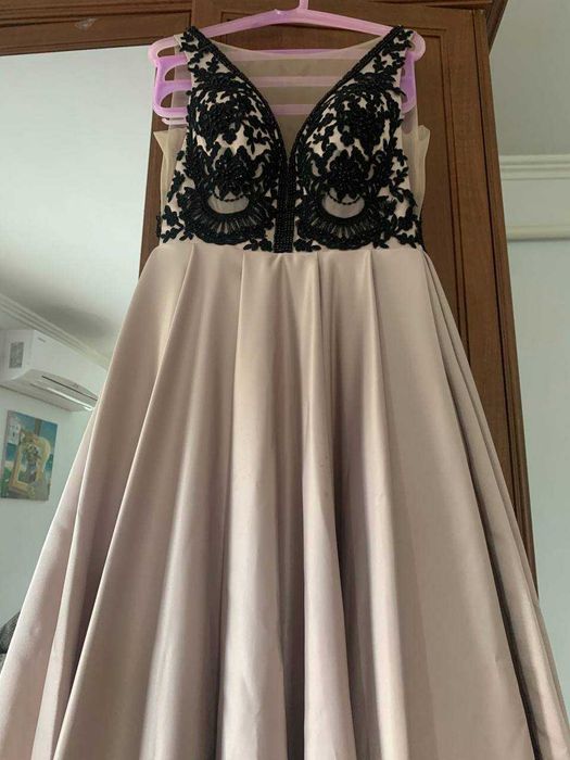 Вечернее  плать,