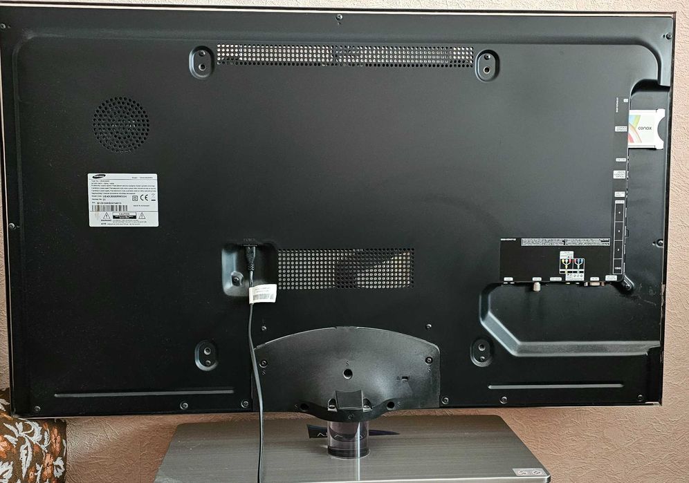 Телевізор Samsung UE40С6000RW
