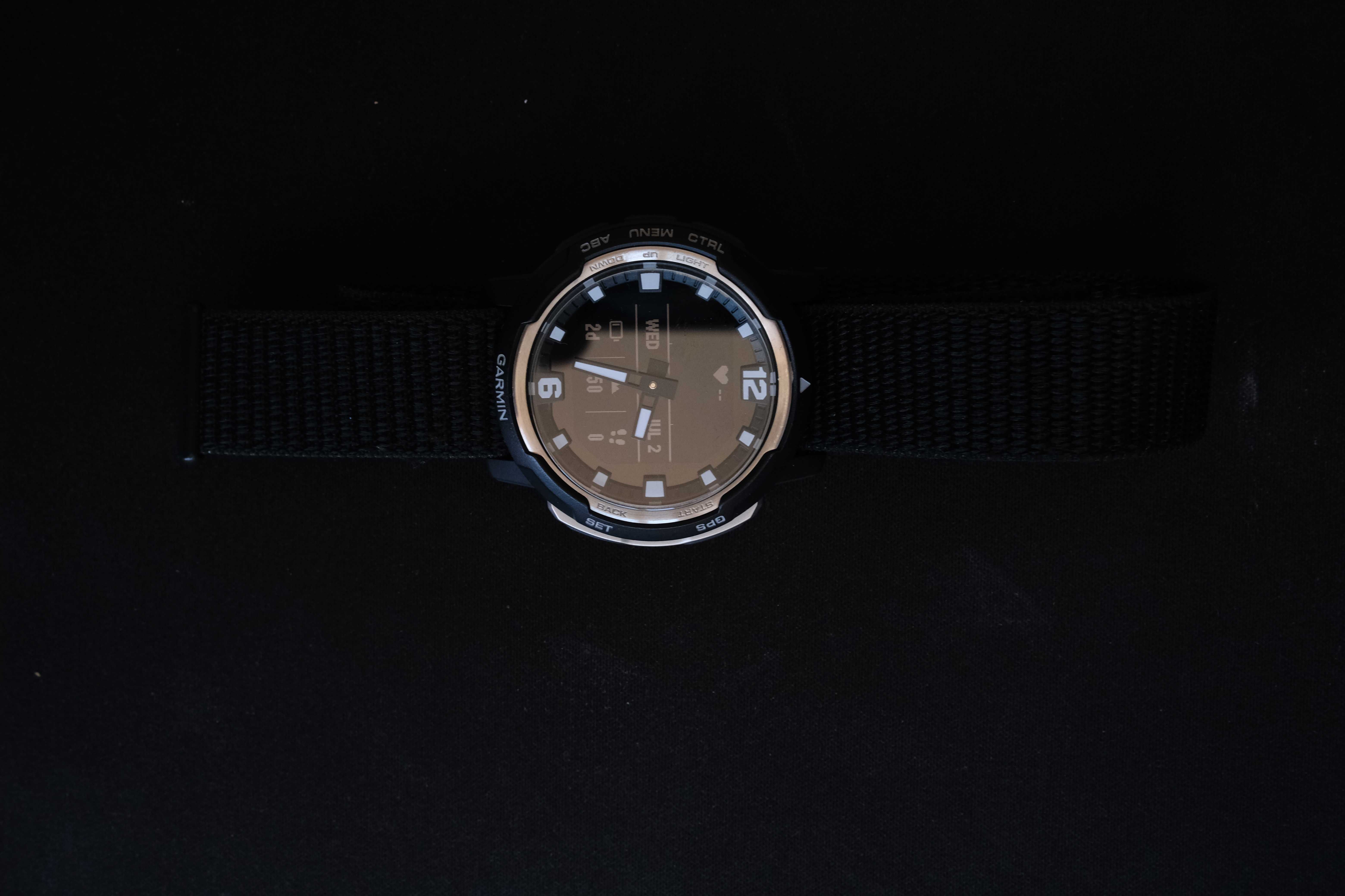 Garmin Instinct Crossover
