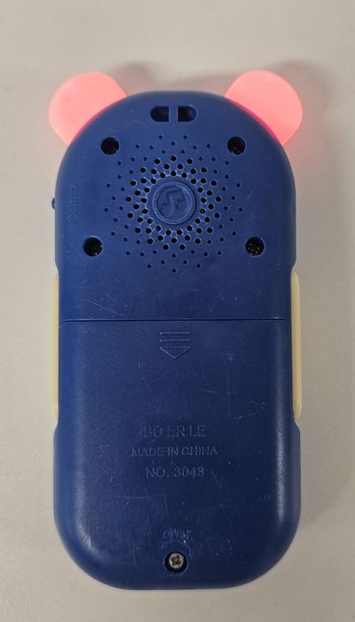 Zabawkowy telefon z dźwiękami, muzyką i światełkami