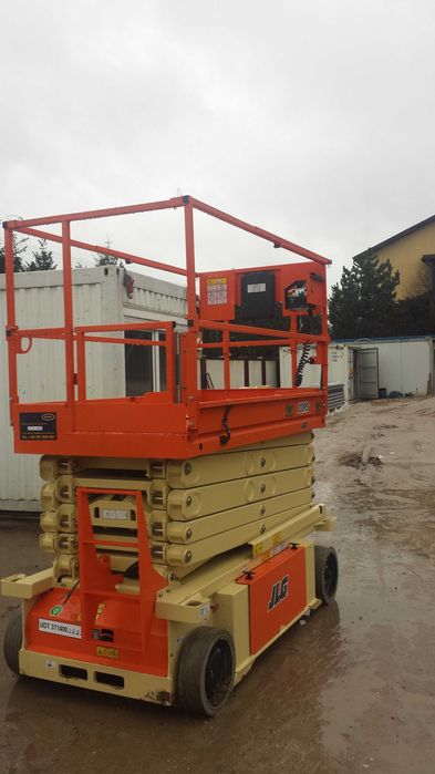 Podest nożycowy JLG 10RS