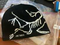 Nowa czapka Arc'teryx Bird Head Toque w kolorze czarnym