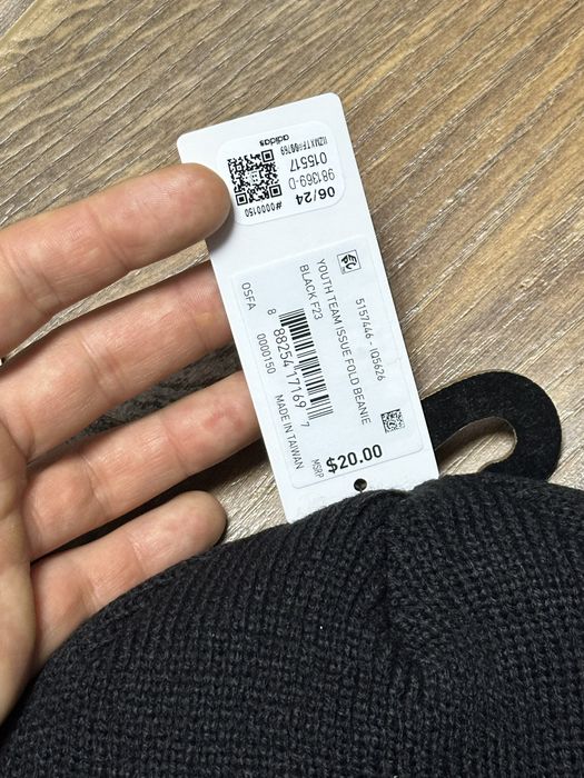 Шапка адідас. Нова, оригінал. adidas оригинал. Унісекс