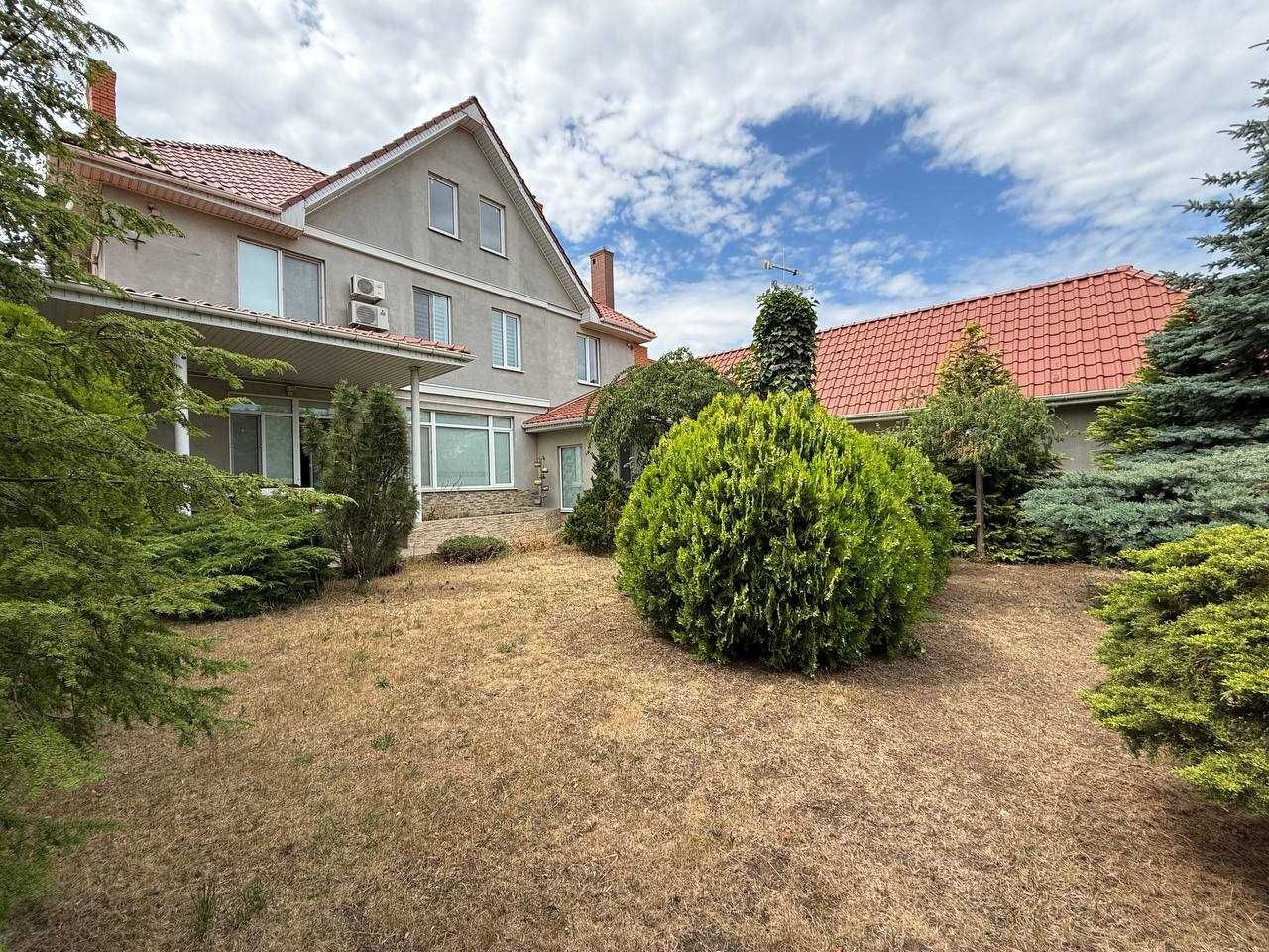 Аренда дома Совиньон-2, 300 м², бассейн, сауна, хамам, 10 соток.