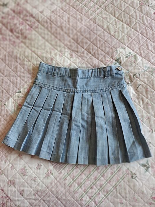 Saia de menina de anos