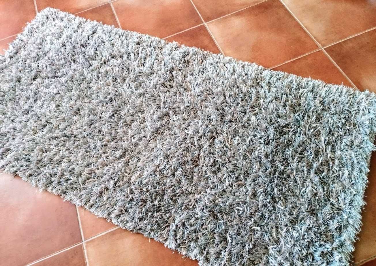 Tapetes semi-novos 100% poliéster made in Índia à unidade