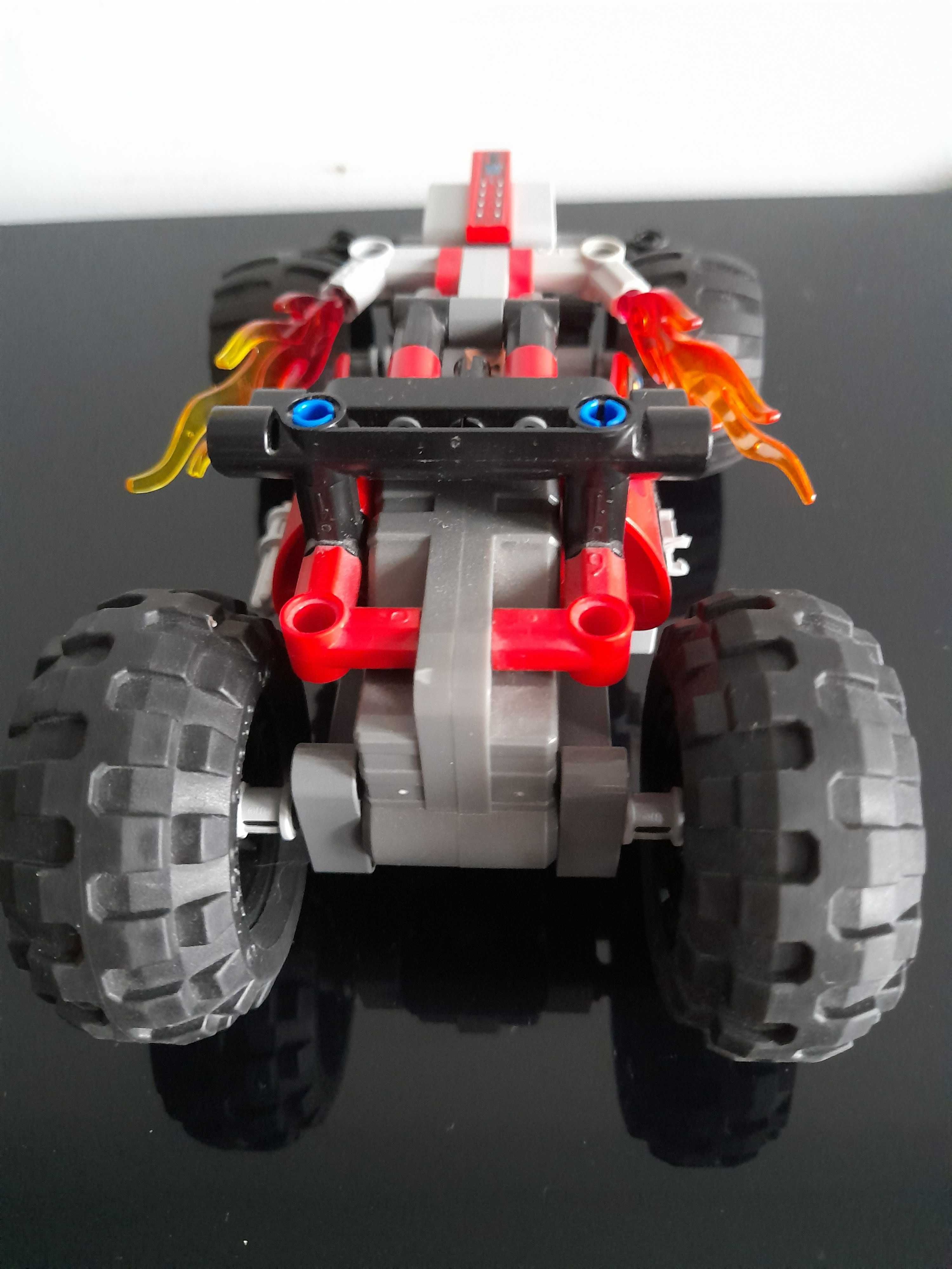 Lego Technik 42073 Wyścigówka - zestaw 4