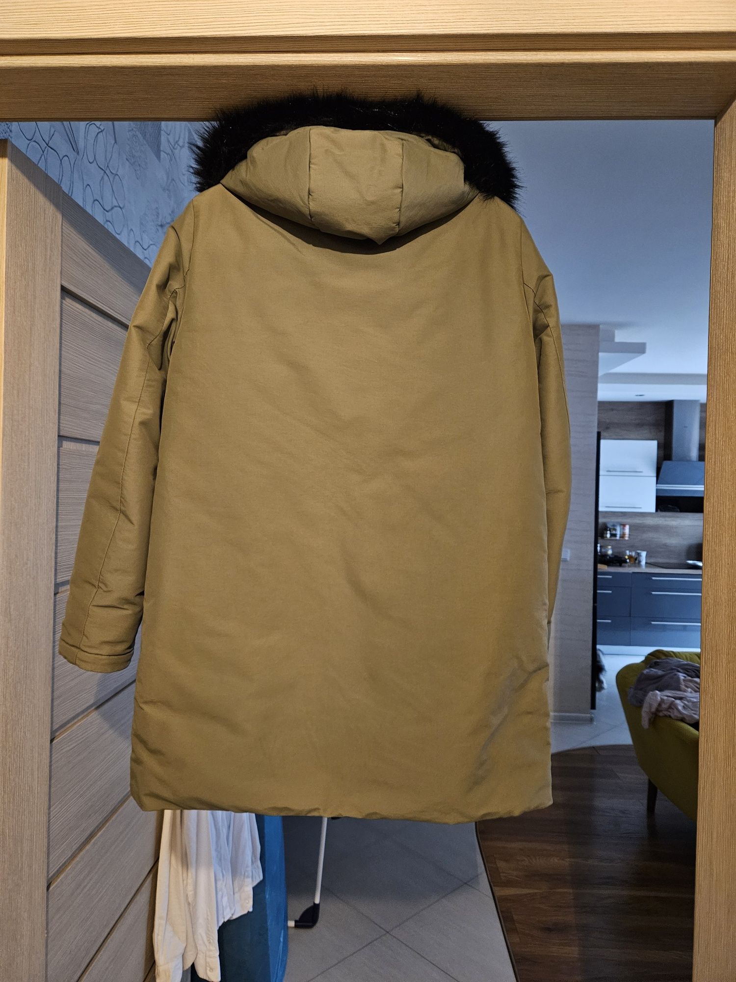 Super Zara kurtka dłuższa zimowa pasuje na 158 164cm szer 52,5x2