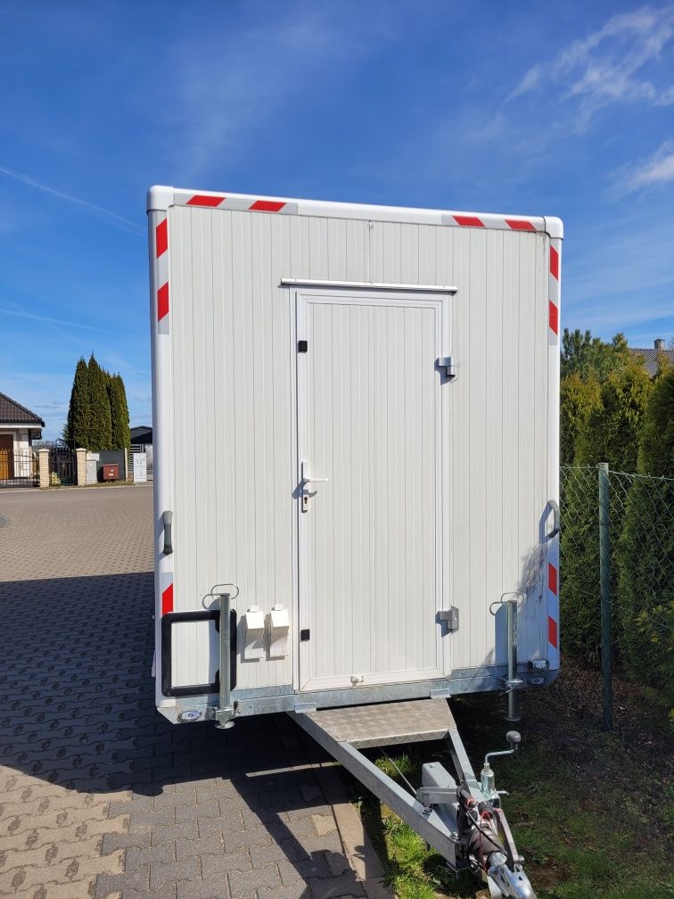 Przyczepa socjalna, biurowa na wynajem  z toaletą WC