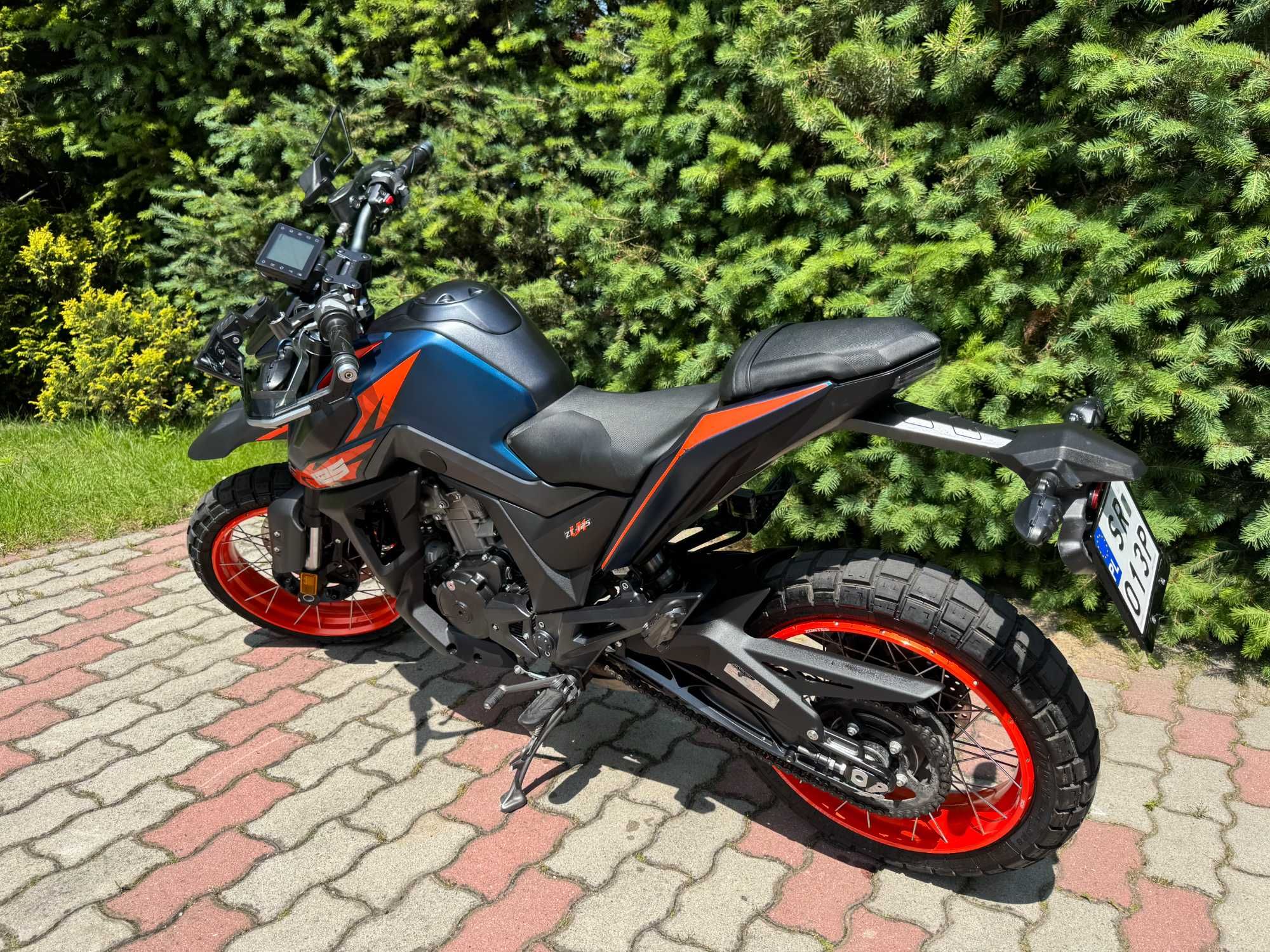 Zontes ZT-125 Z2  mały przebieg, keyless 2023 rok wersja z pełnym ABS