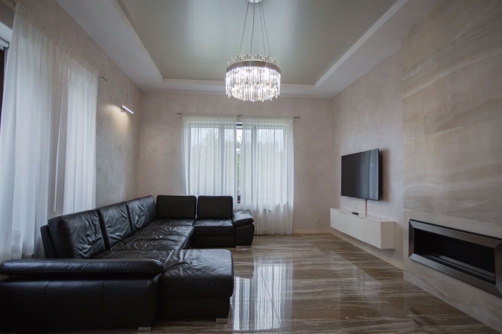 Подобово дом / посуточно дом с. Стоянка. Новий. Є генератор