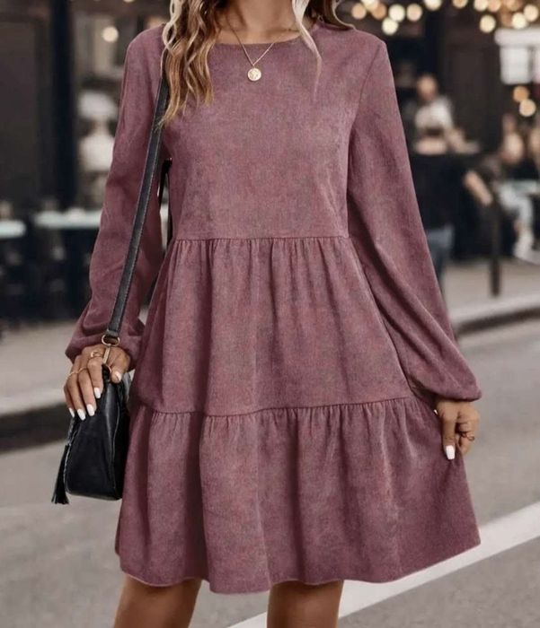 Жіноче плаття осіннє