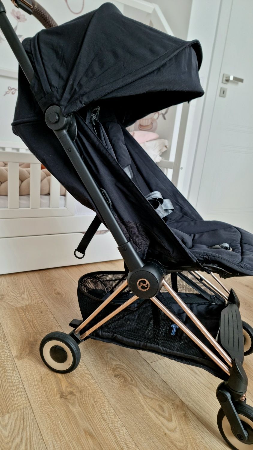 Cybex Coya Deep Black
