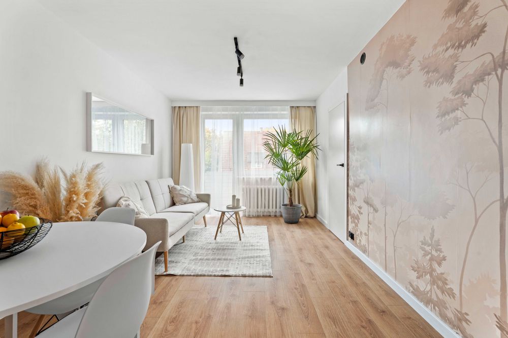 Słoneczne 2 Pokoje (34 m²) z Dużym Balkonem + Parking ze Szlabanem!