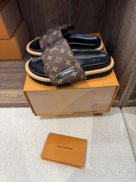 Louis Vuitton klapki LV pillow slides 37