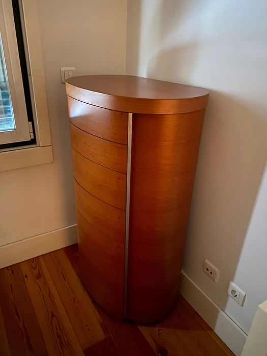 Cómoda Moderna Quarto Castanha 66x113cm