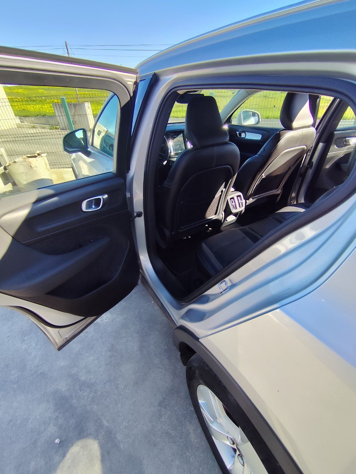 Volvo xc40 D4 caixa automática