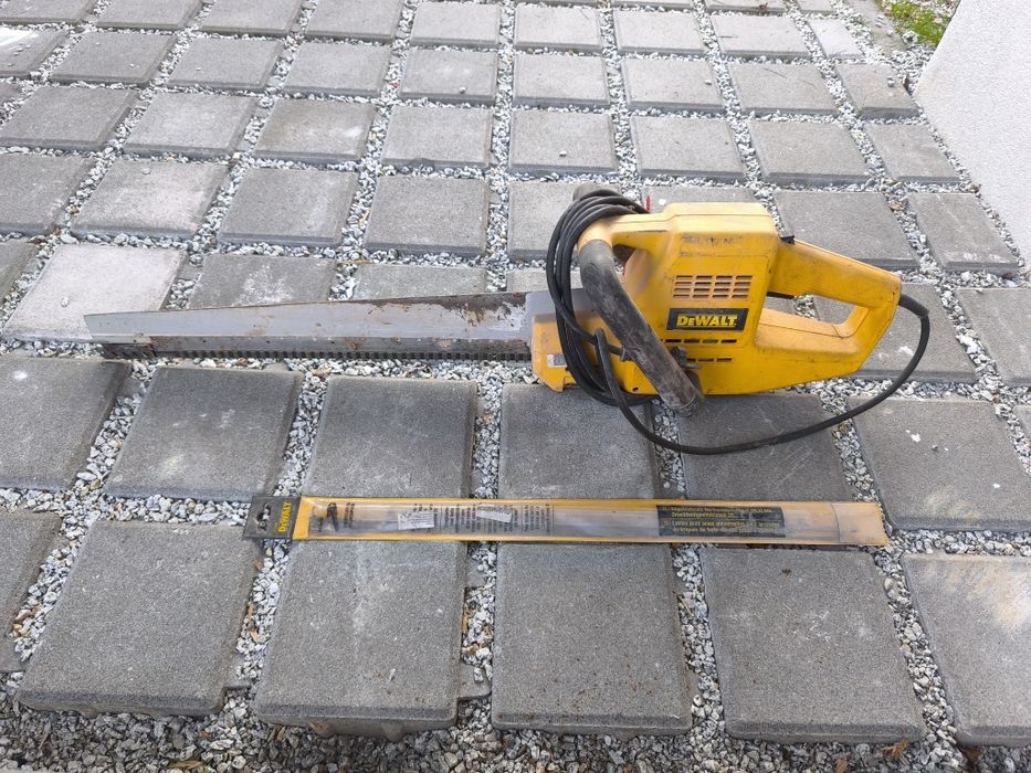 DEWALT aligatorl piła szanlasta