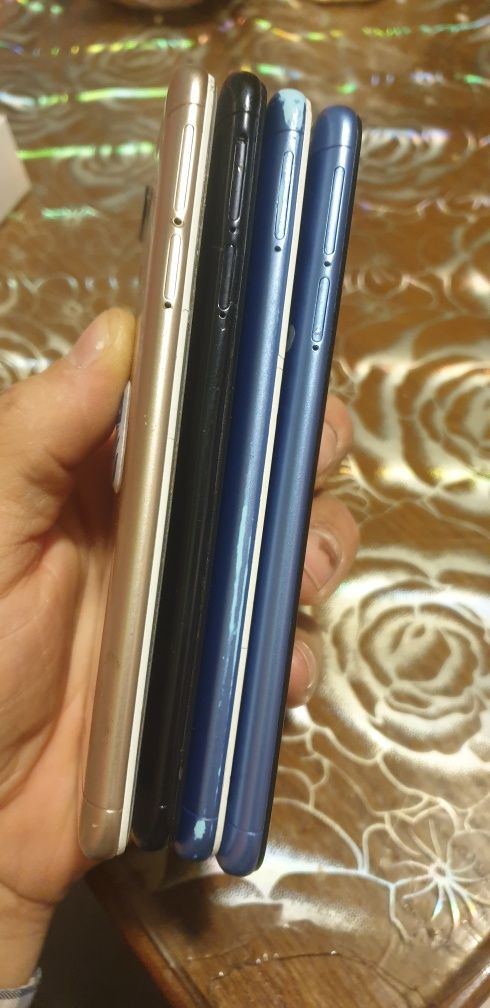 Лот Redmi 6 на запчасти