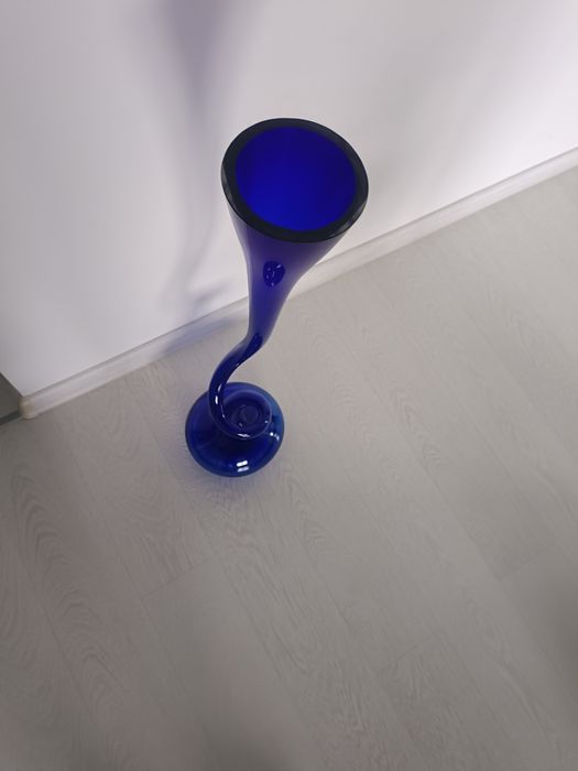 Wazon duży wysoki niebieski 80cm zakręcony