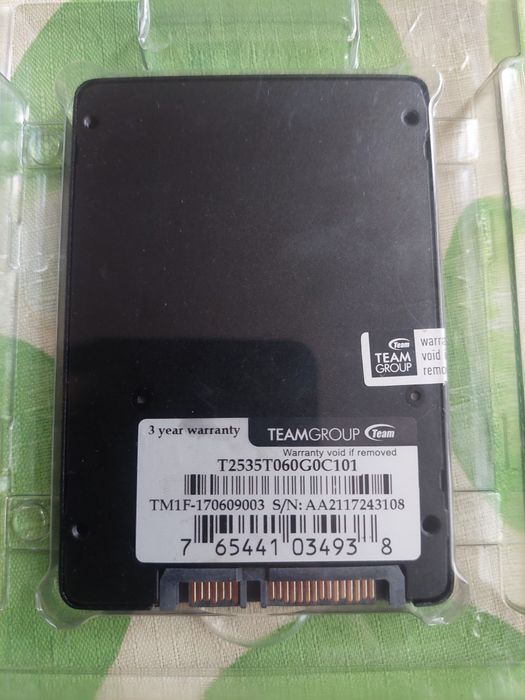 SSD накопитель на 60гб TeamGROUP