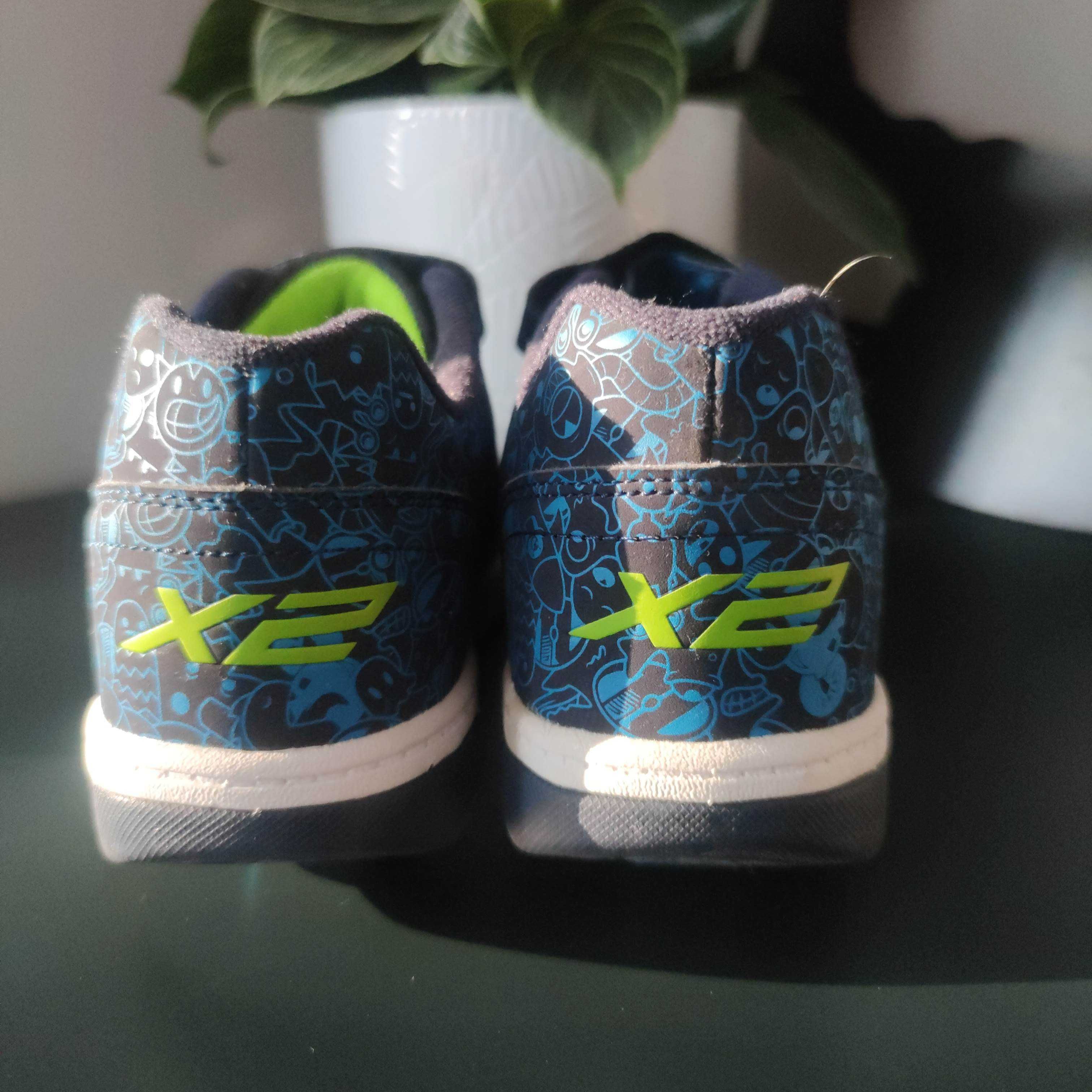 Butorolki buty jeżdżące Heelys 35