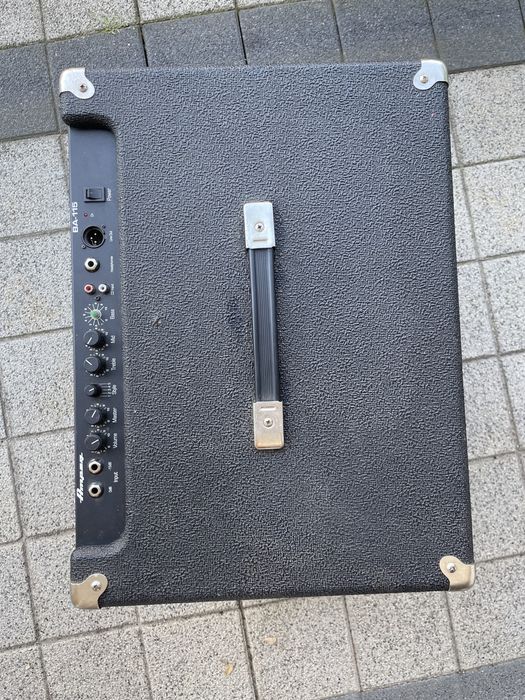 Wzmacniacz do basu Ampeg BA 115 combo