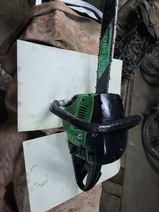 Продам бензопилу грюнхелм в робочому стані