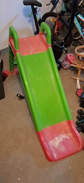 Sprzedam zjeżdżalnie plastikową