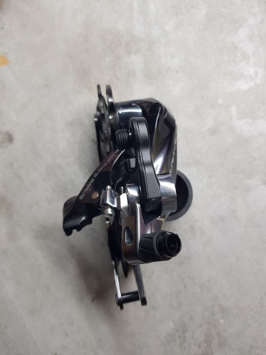 Przerzutka tylna SHIMANO Dura-Ace RD-R9100 11s carbon 11rz