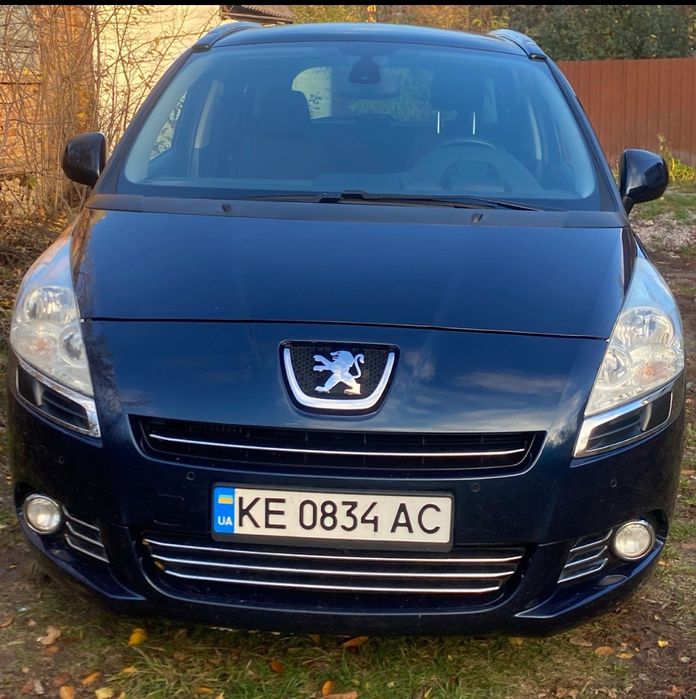 Продам або обміняю Пежо 5008 з доплатою в обидва боки