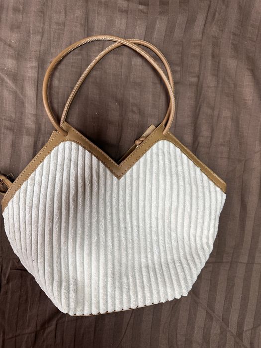 Бежева сумка нова