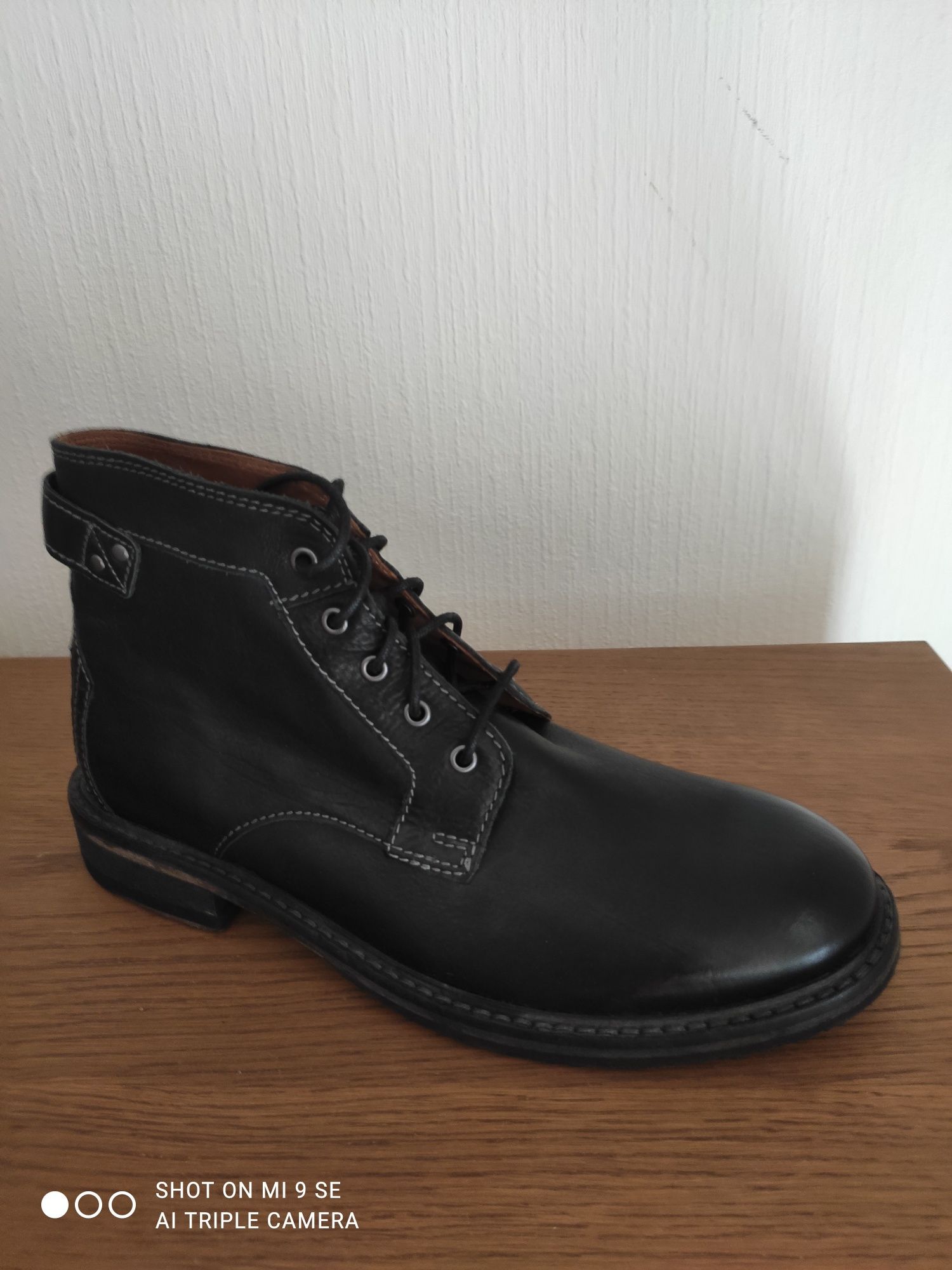 Clarks skórzane buty roz 41