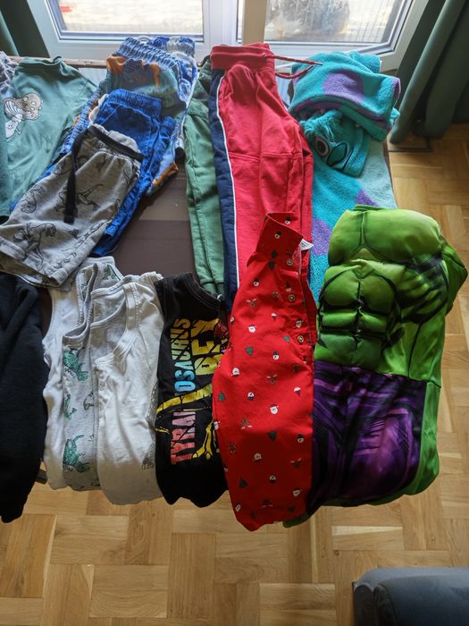 Zestaw ubrań i butów chłopiec 104-116