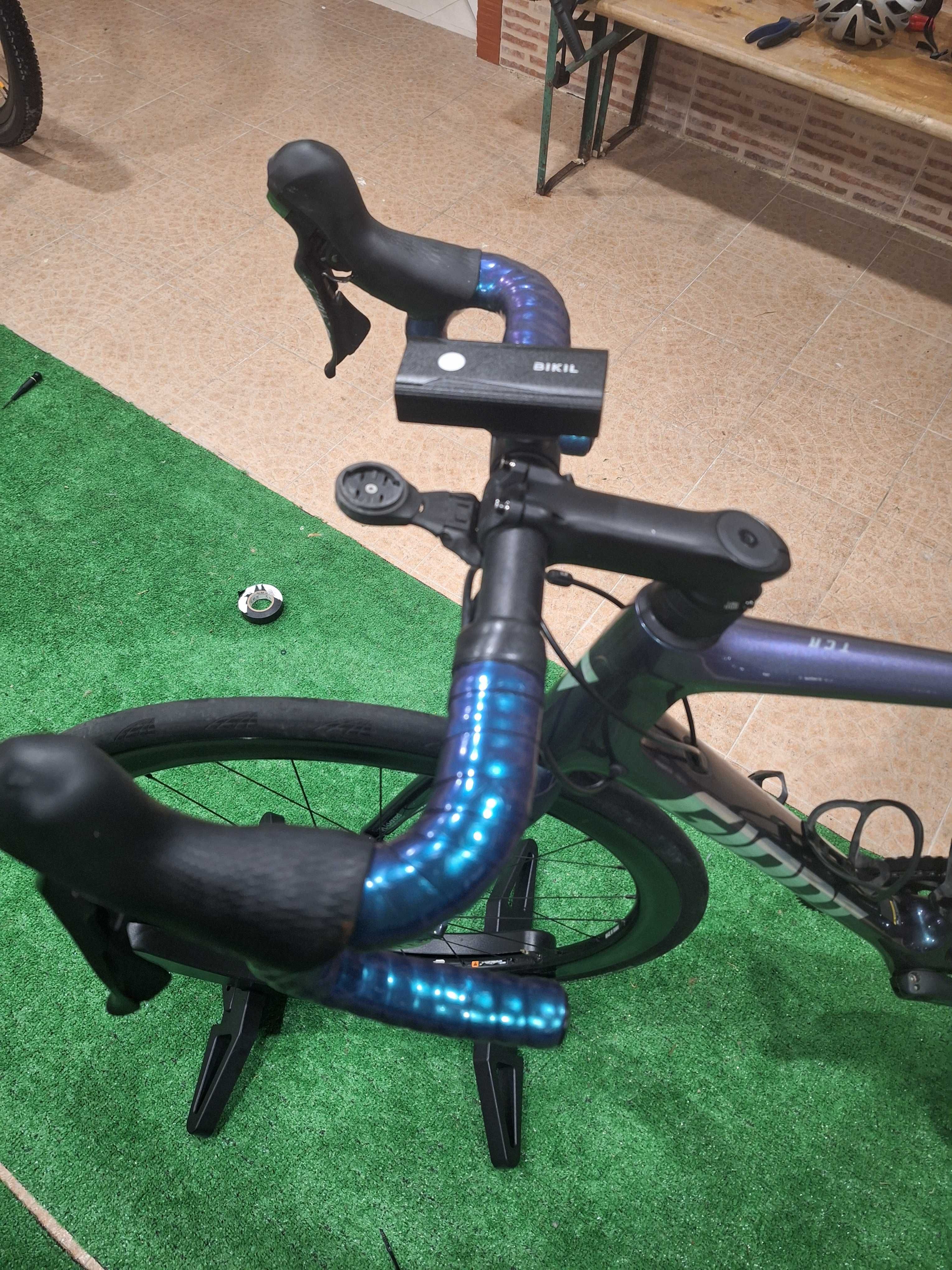 Giant Advanced Pro 1 2024 com PowerMeter