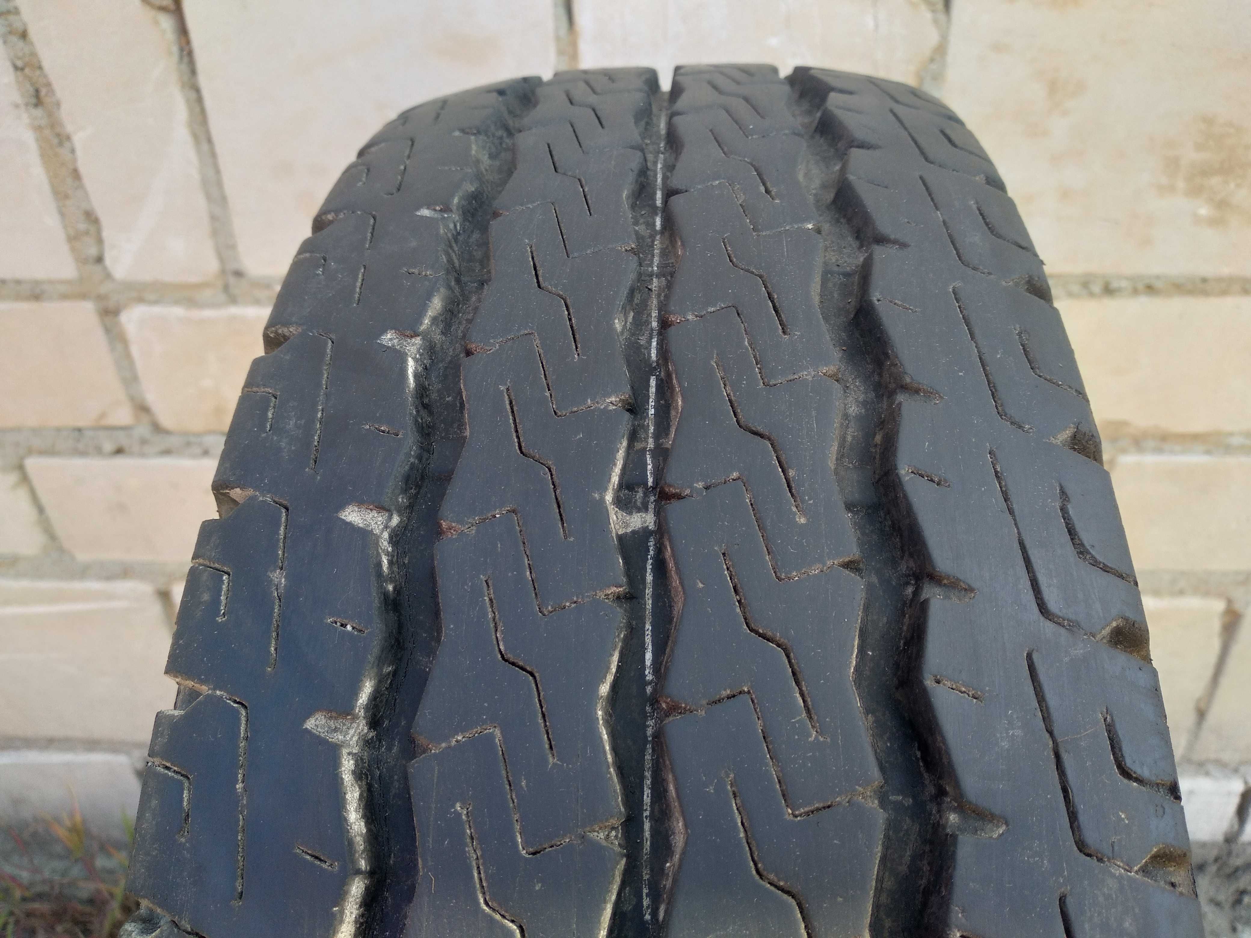 215/75/16C  Firestone Vanhawk    9,4mm/2013