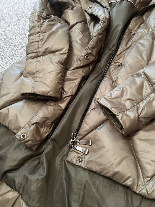Пухова куртка Moncler