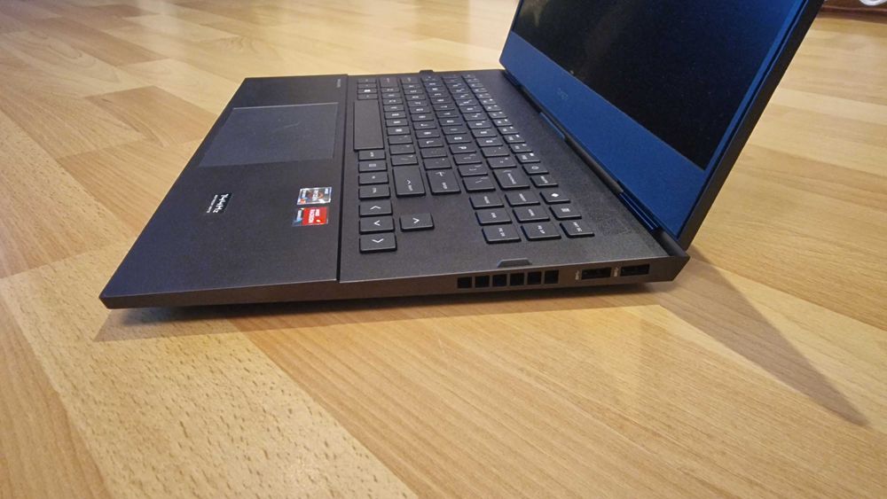 Laptop HP OMEN 16-c0322nw 16,1" AMD Ryzen 7 16 GB / 1000 GB