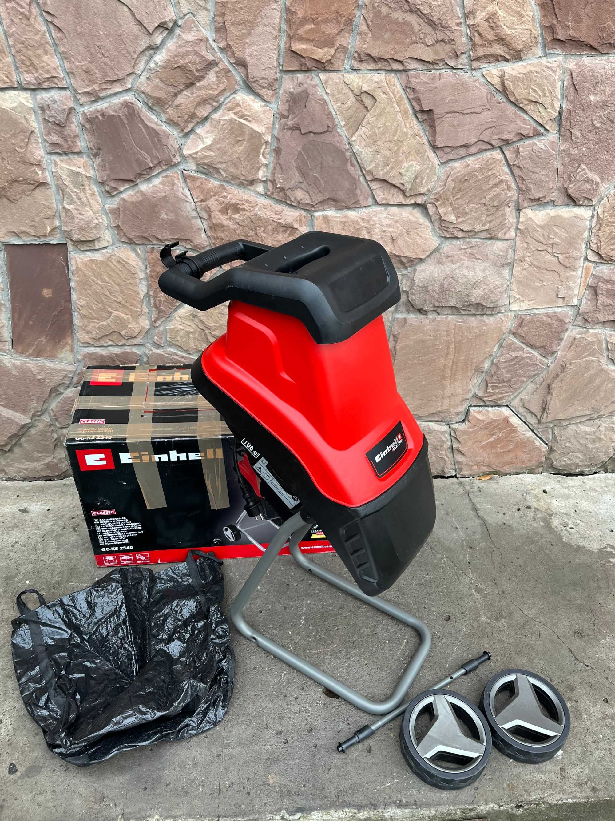 Садовий подрібнювач Einhell GC-KS 2540