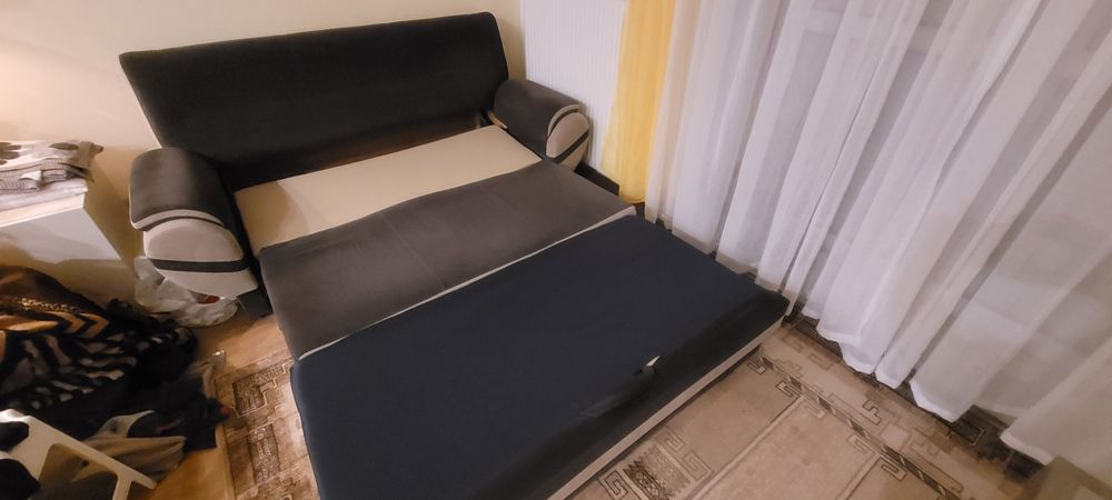 Łóżko do spania rozkladane