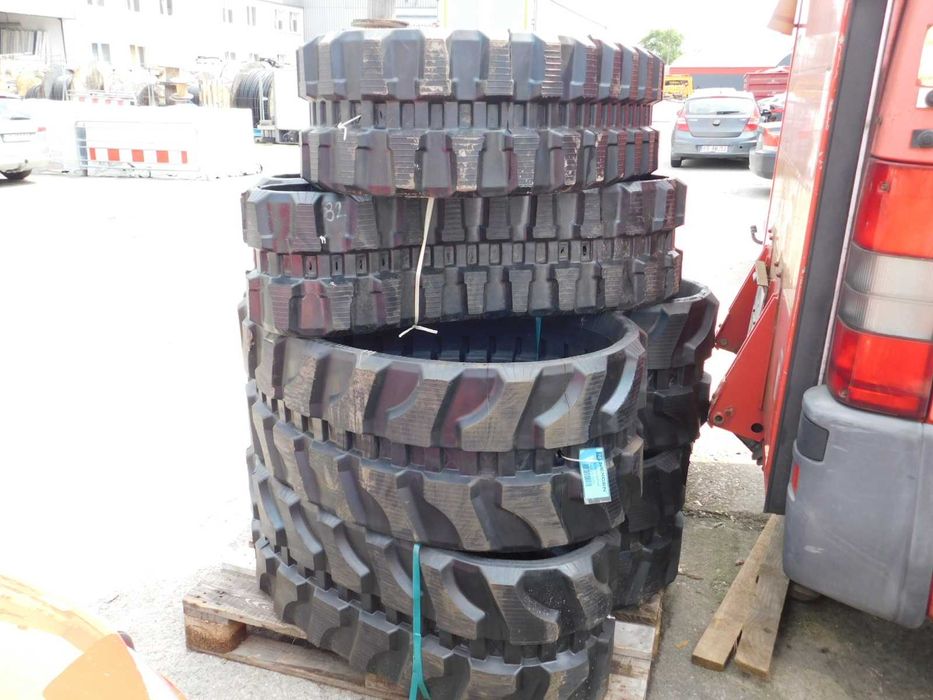 Gąsienice 300x52,5x84W inne rozmiary także rolki koła silniki jazdy