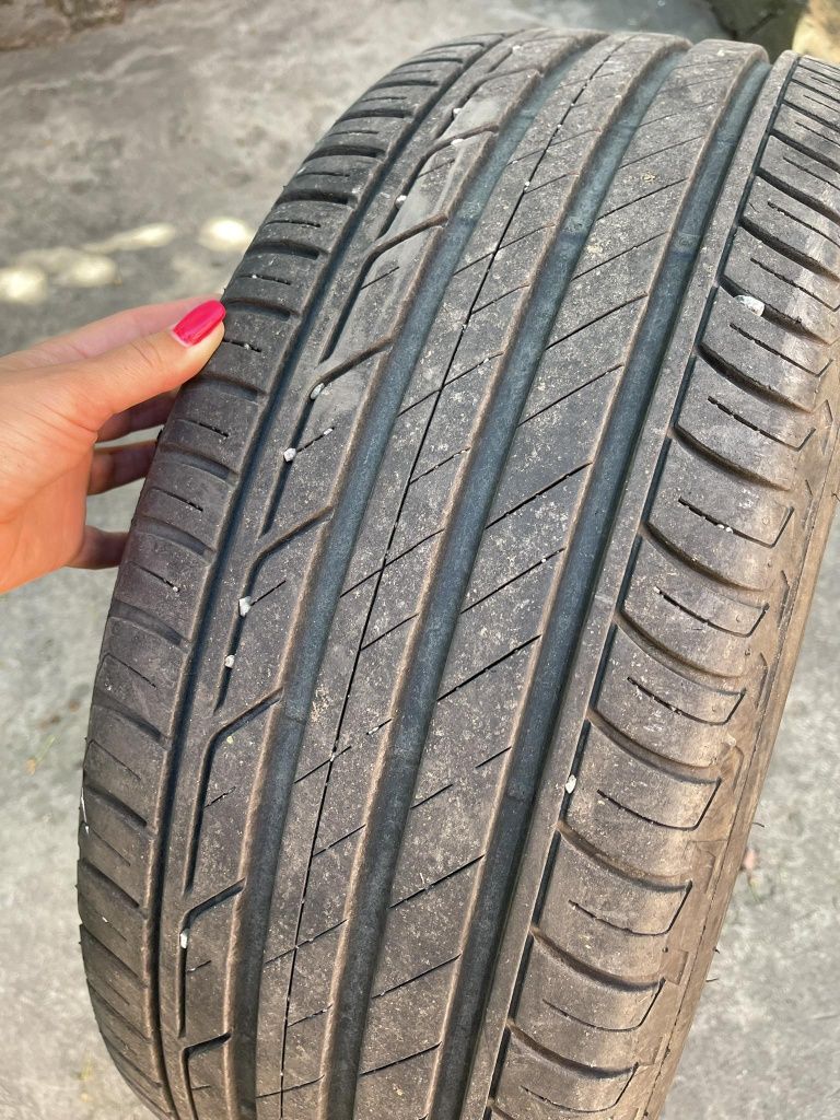 Летняя резина Bridgestone  Turanza R18 215/50 идеал